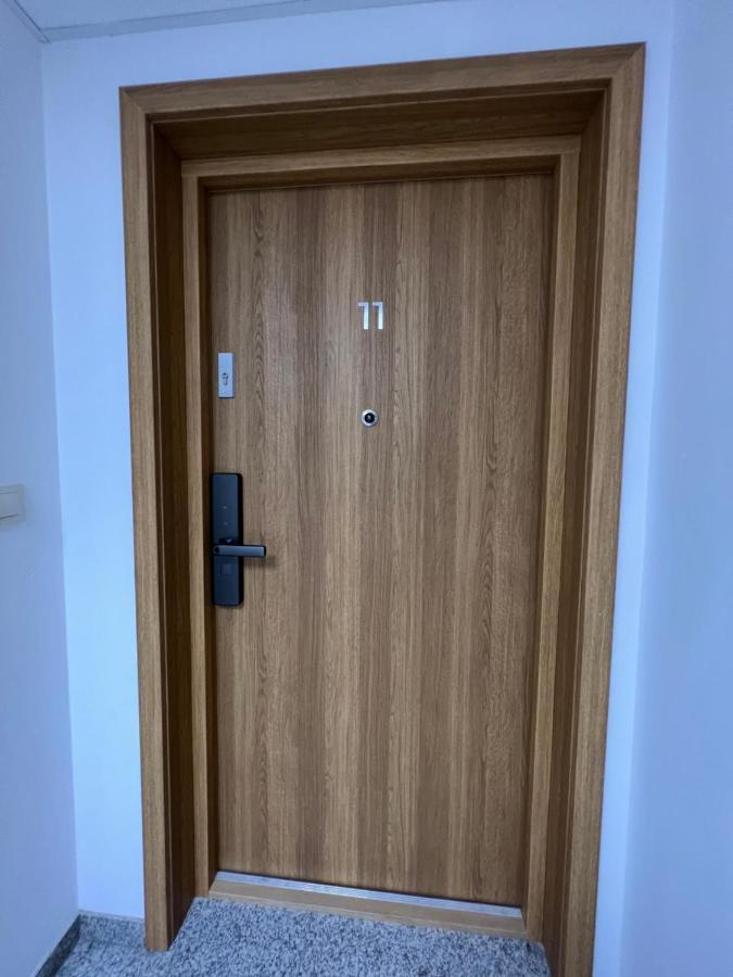 Premium Apartment Eleven Zator Luaran gambar